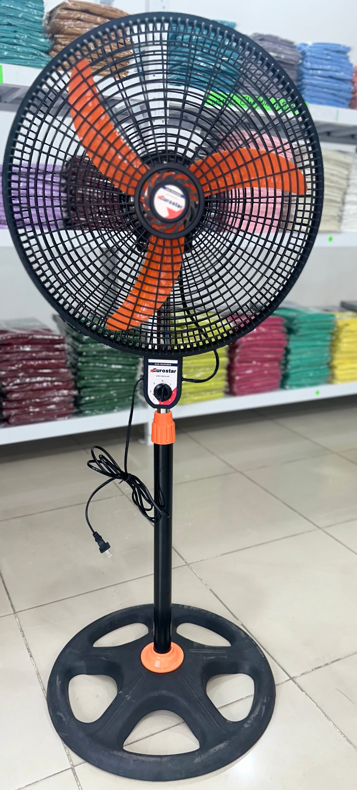 Abanico de pedestal 18" Euroestar